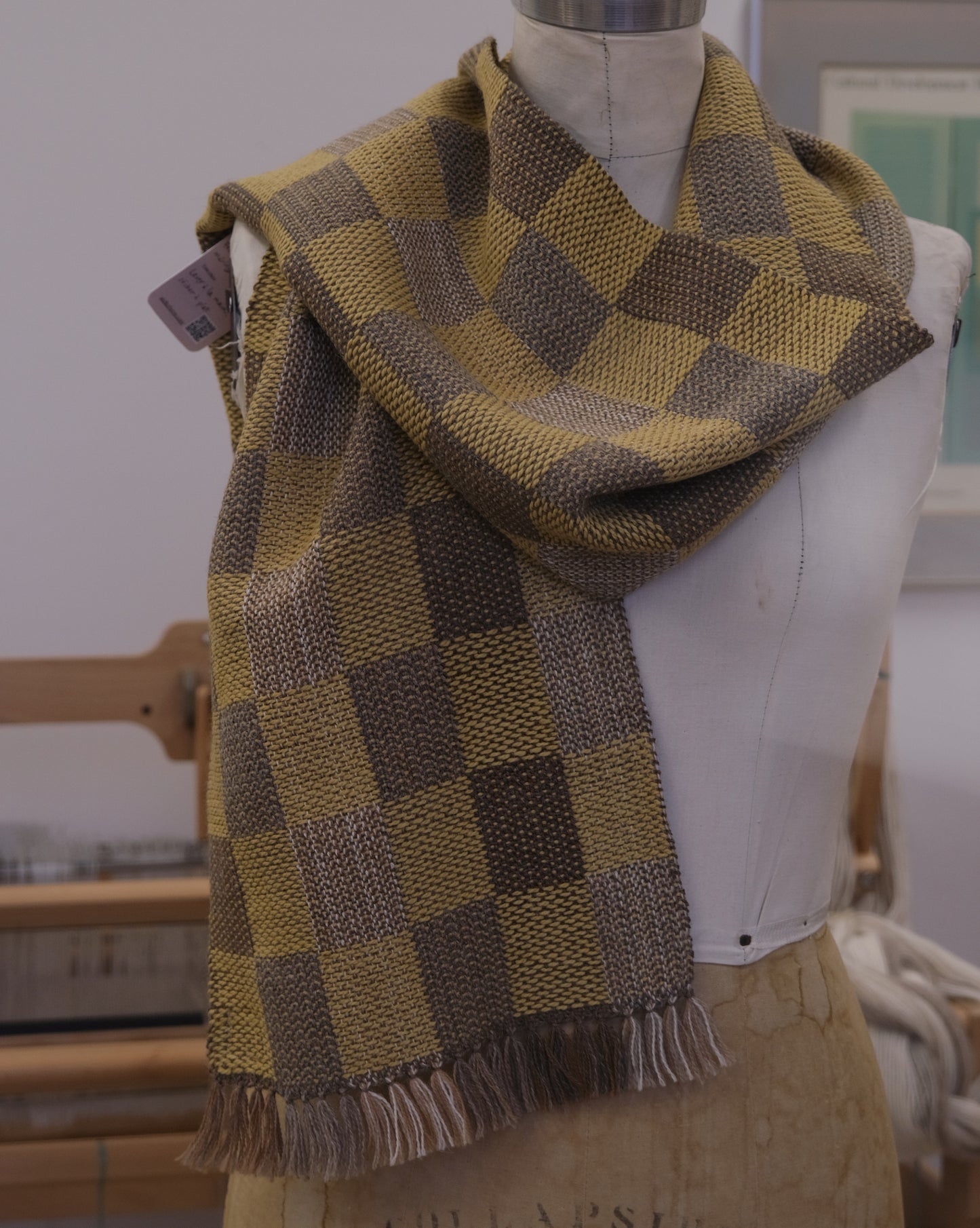 Foulard tissé à carreaux